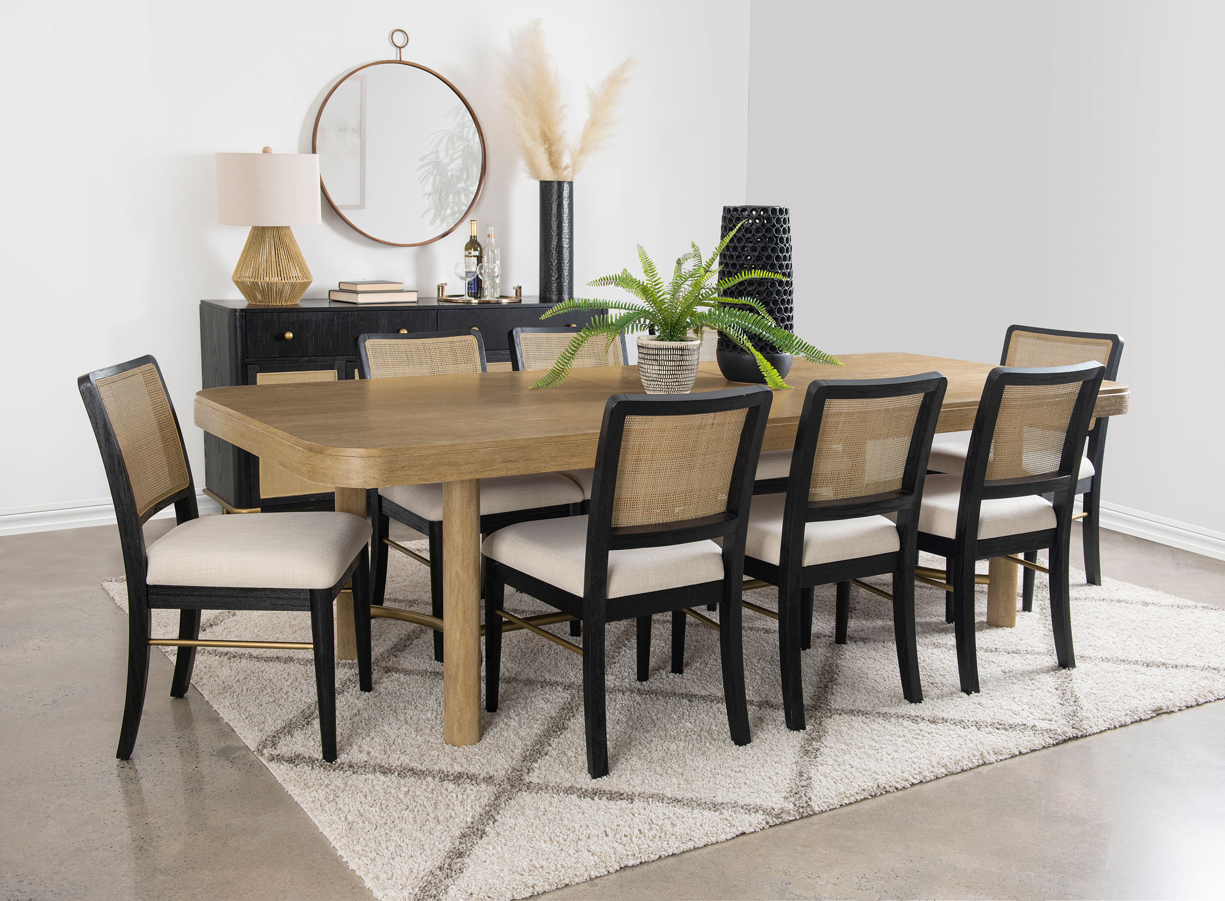 Arini DINING TABLE