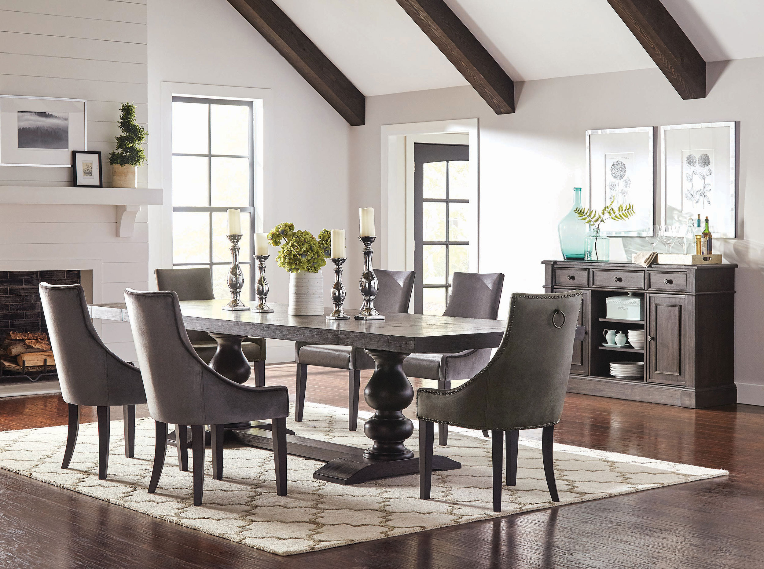 Phelps 8 PC DINING SET