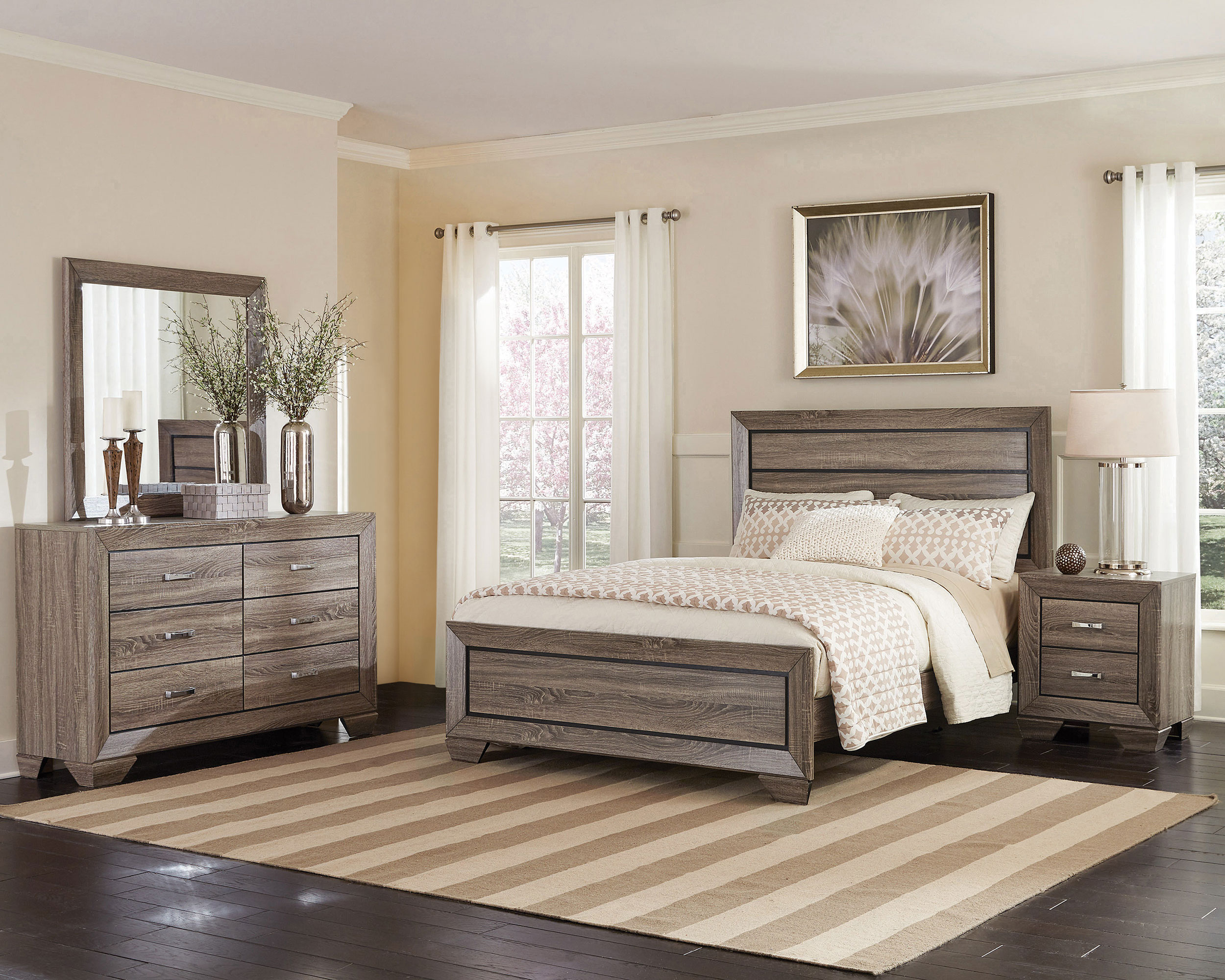 Kauffman QUEEN BED