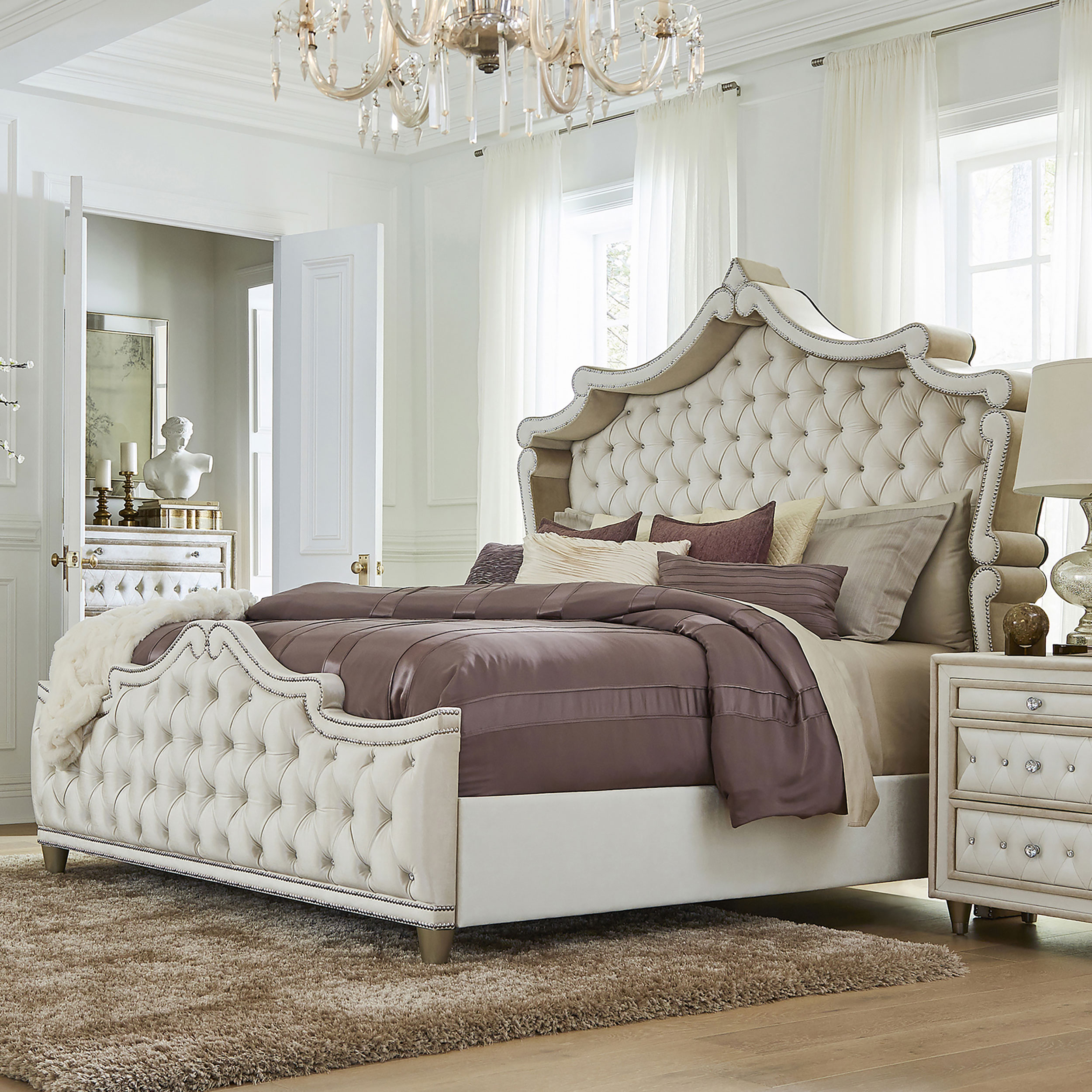 Antonella EASTERN KING BED
