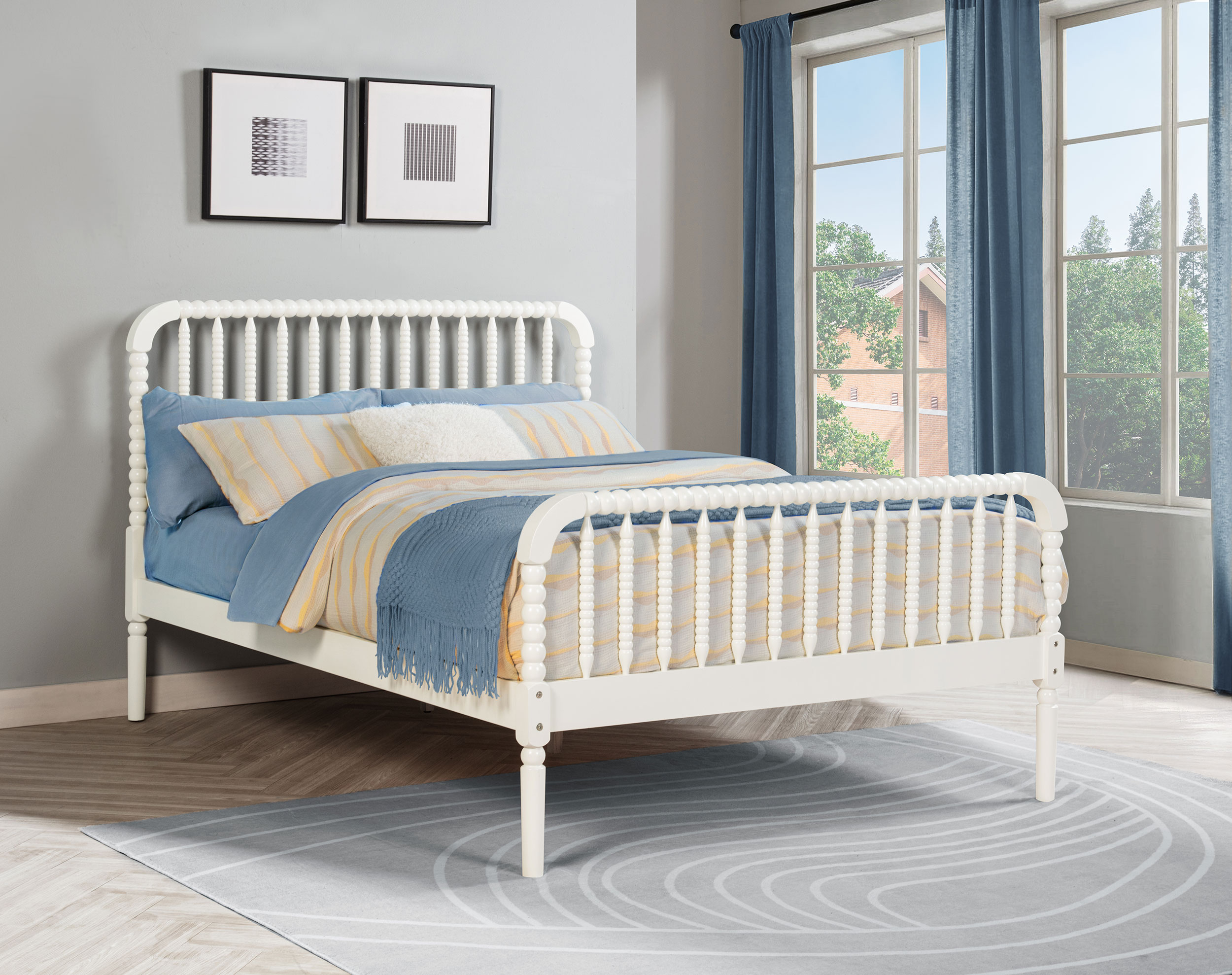 Kauffman QUEEN BED