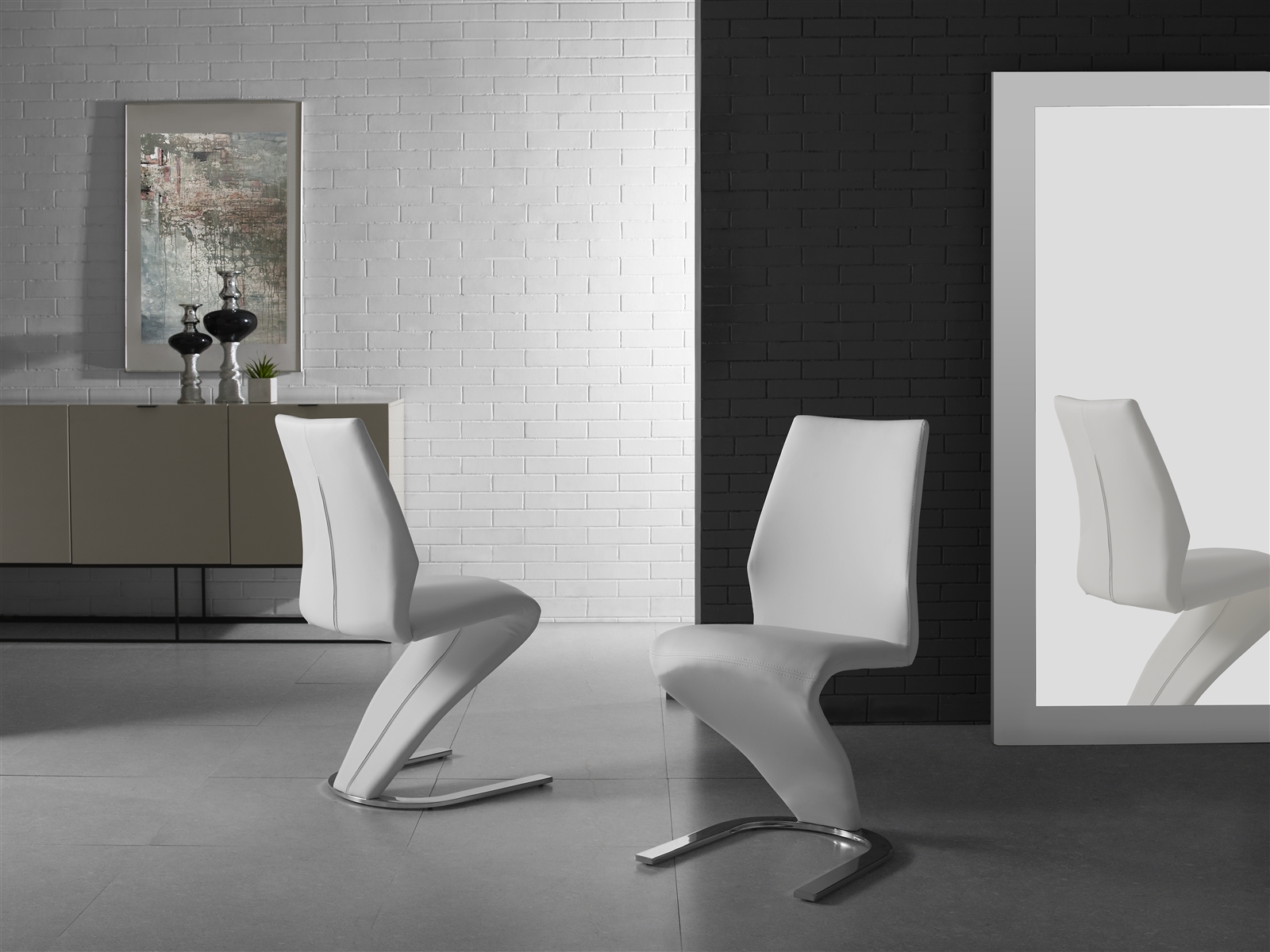 Boulevard Set of 2 dining chair in gray pu leather.