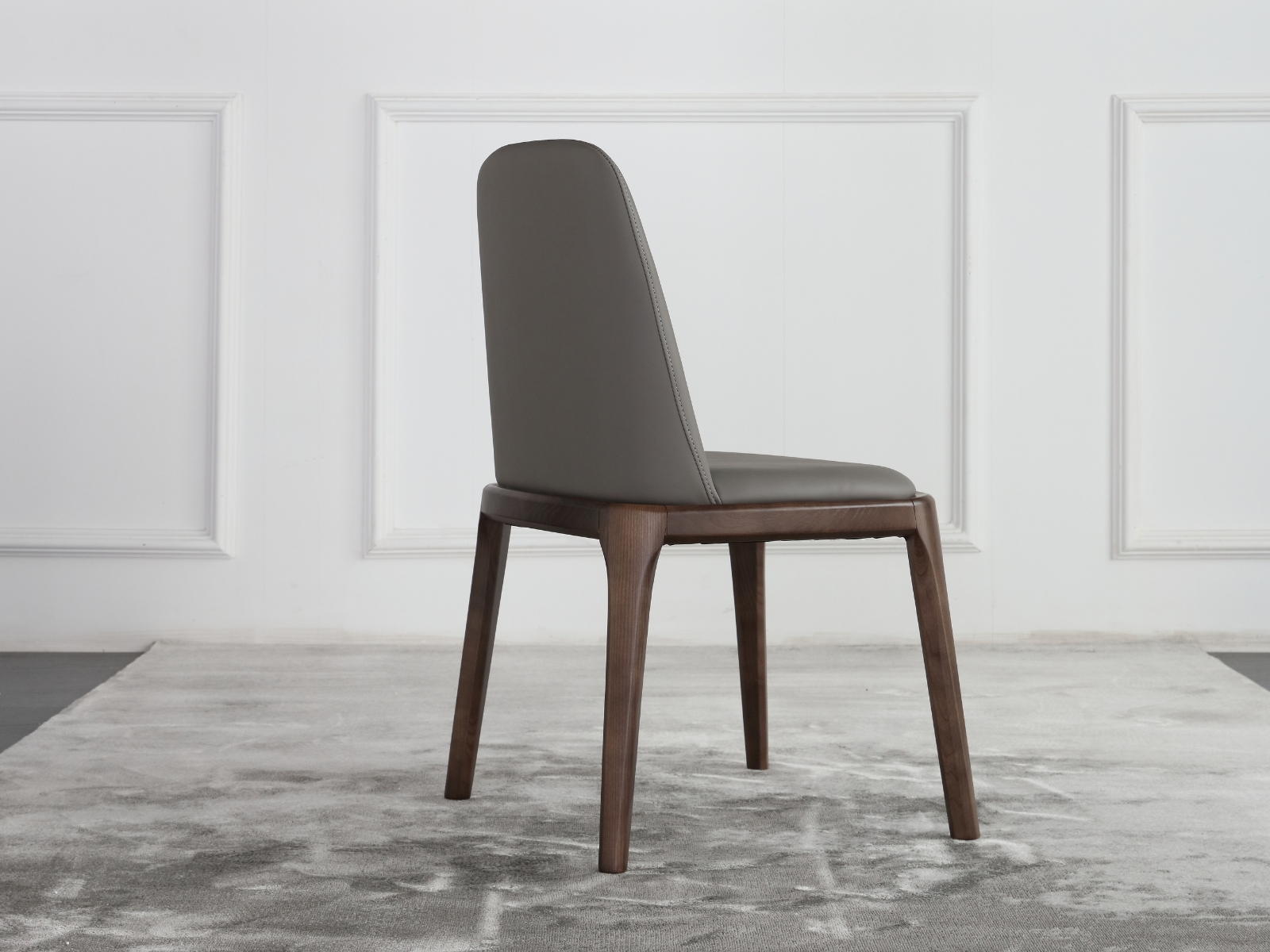 Eric Set of 2 dining chair in gray pu-leather.