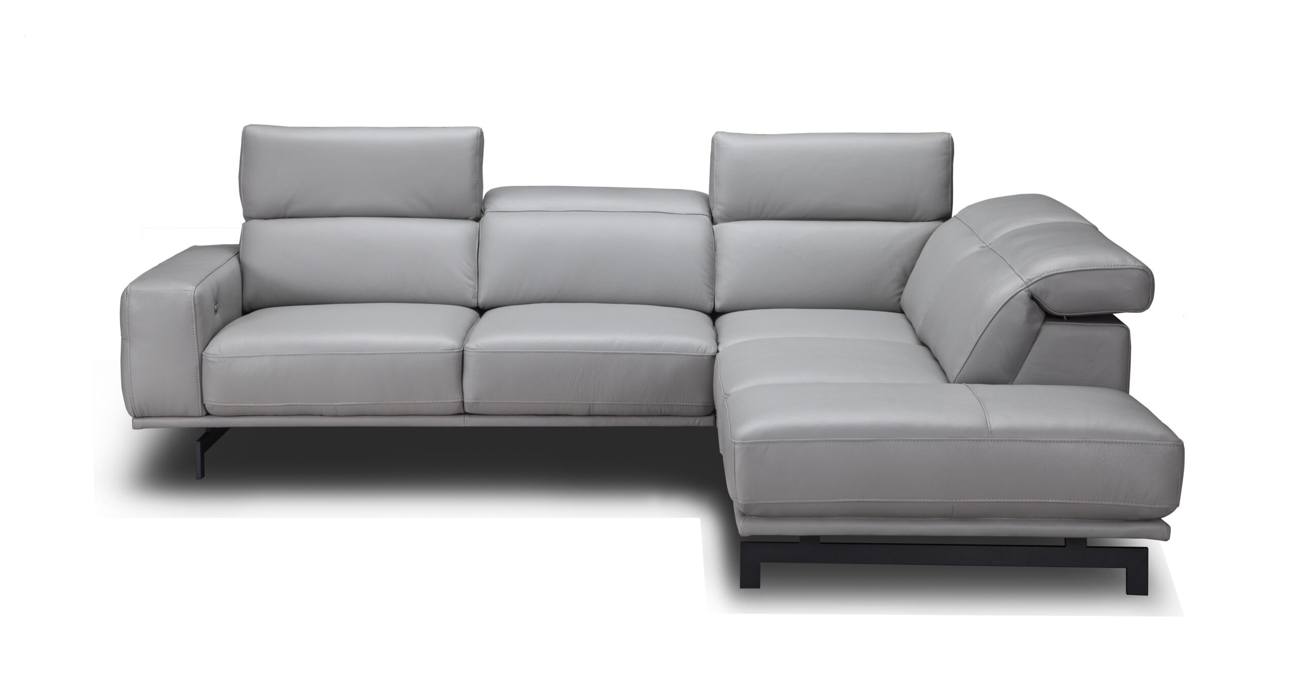 Davenport Light Grey Sectional in Right Facing