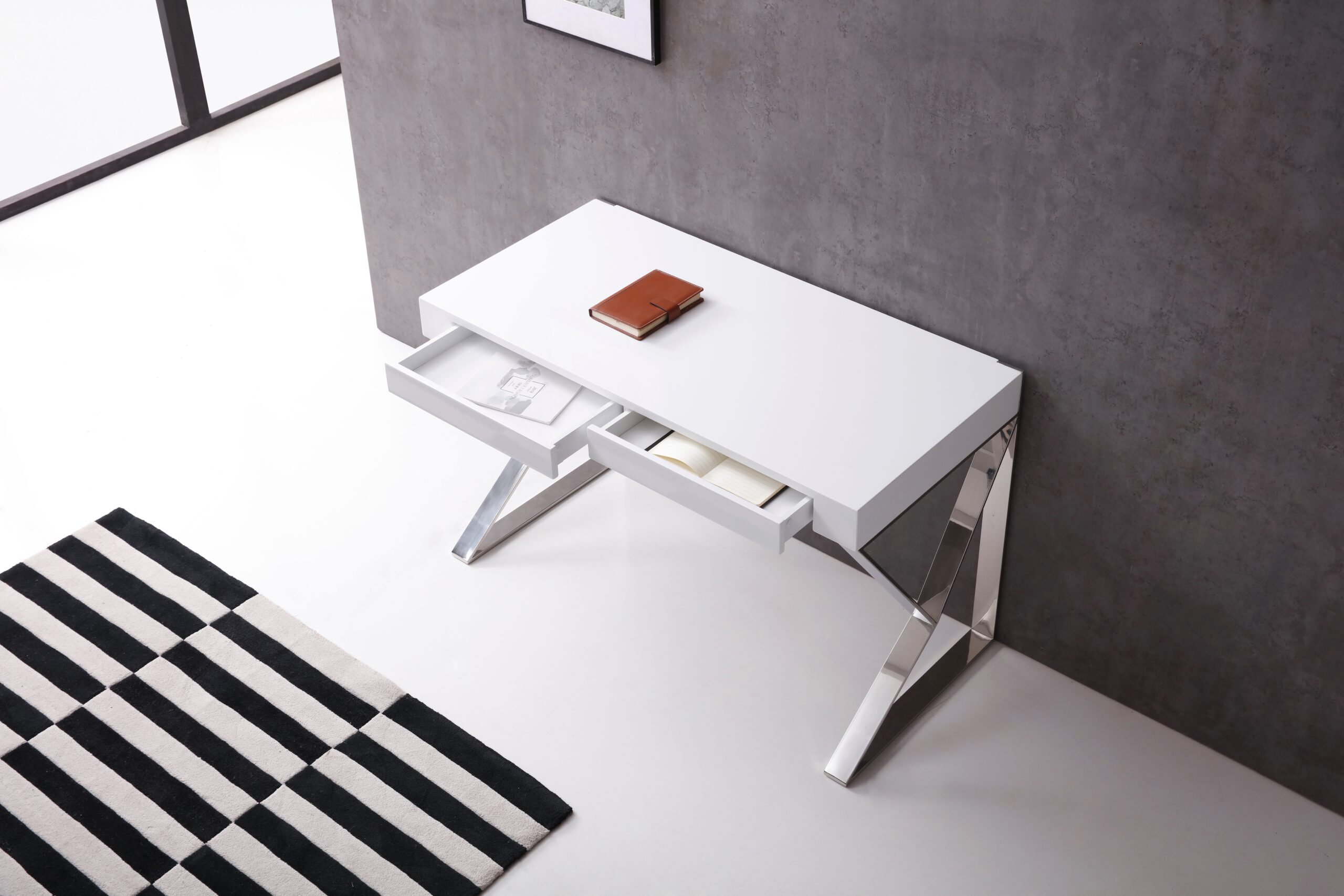 CE Noho Desk in White