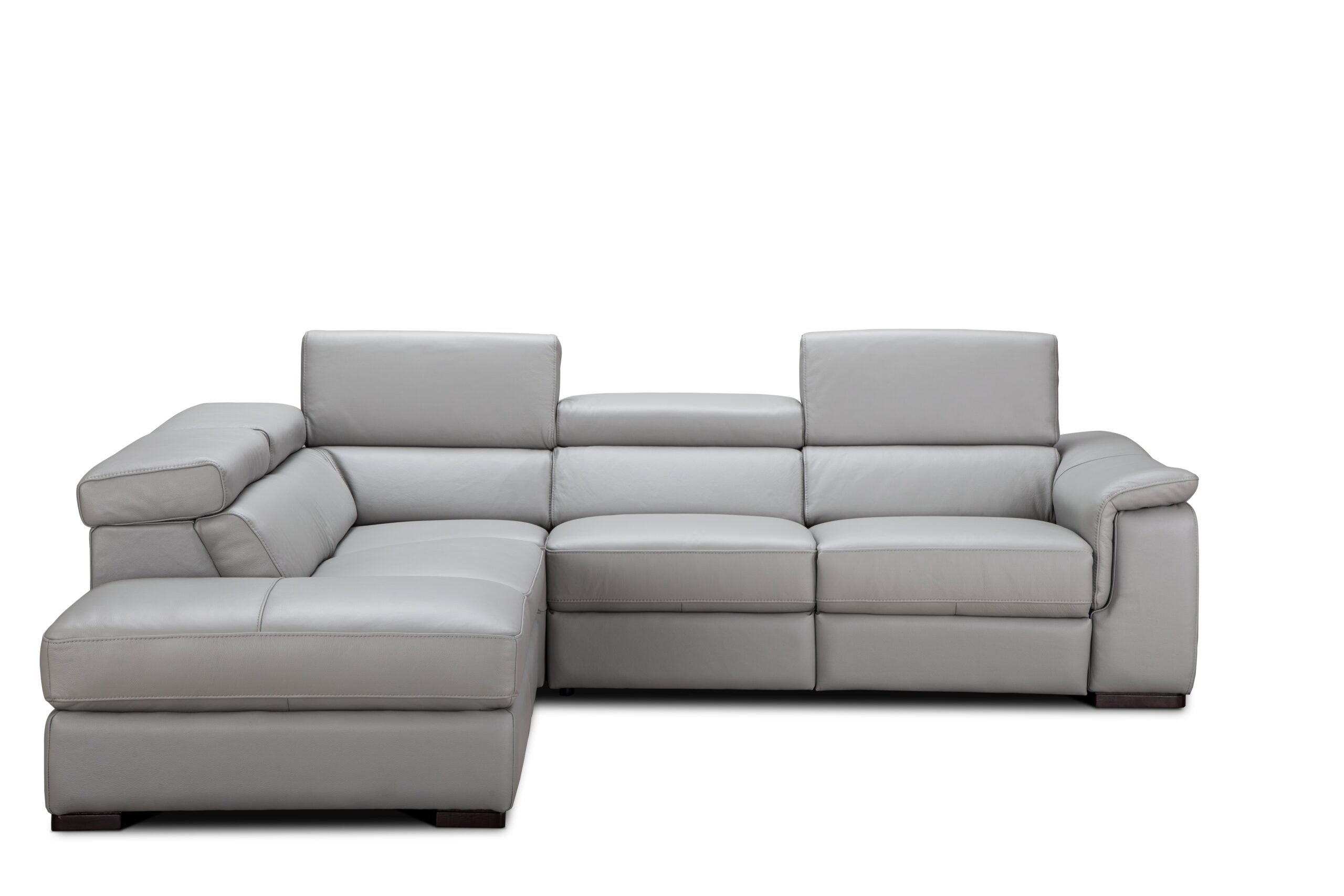 Perla Premium Leather Sectional in Left Hand Facing Chaise