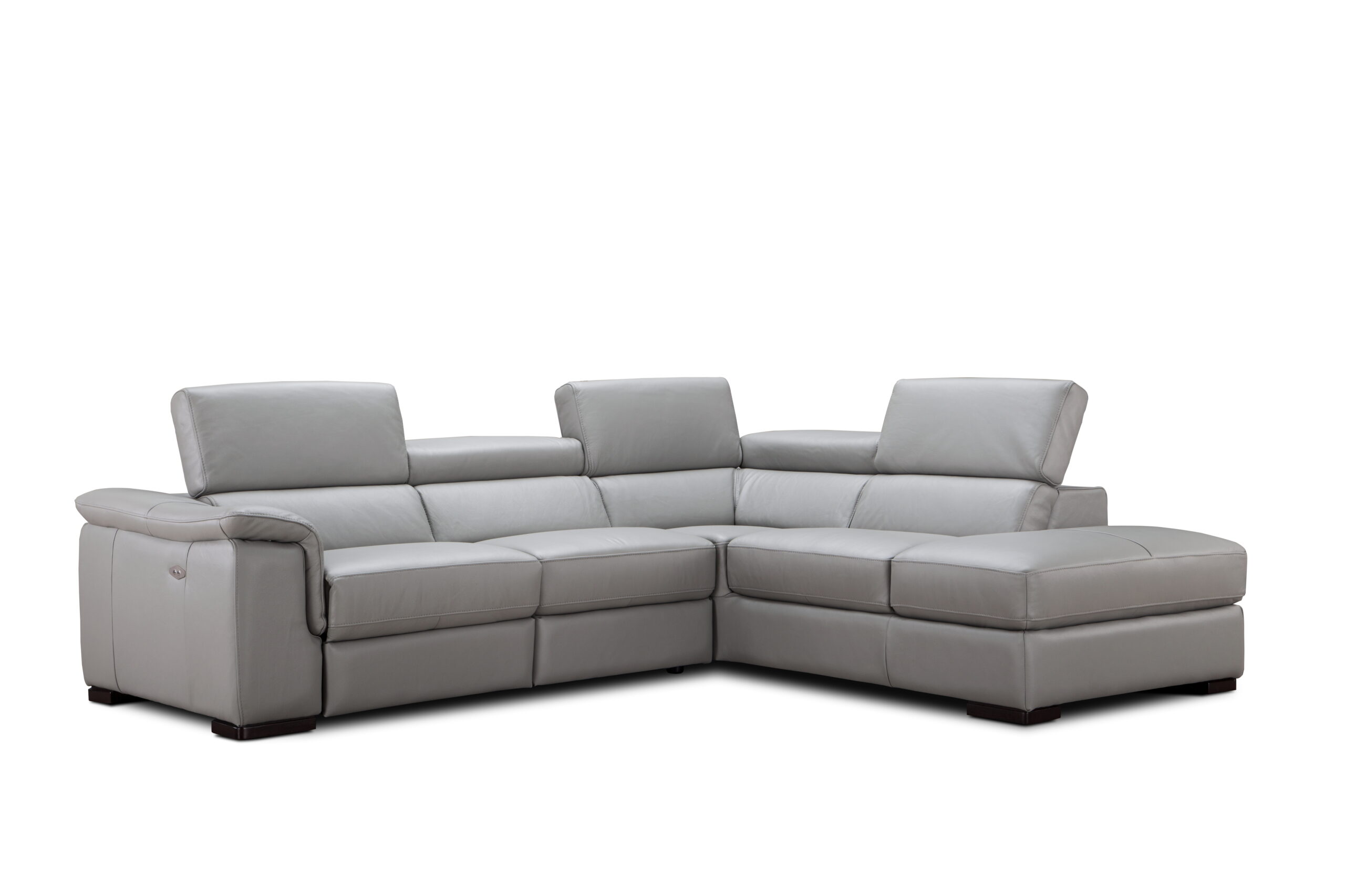 Perla Premium Leather Sectional in Right Hand Facing Chaise