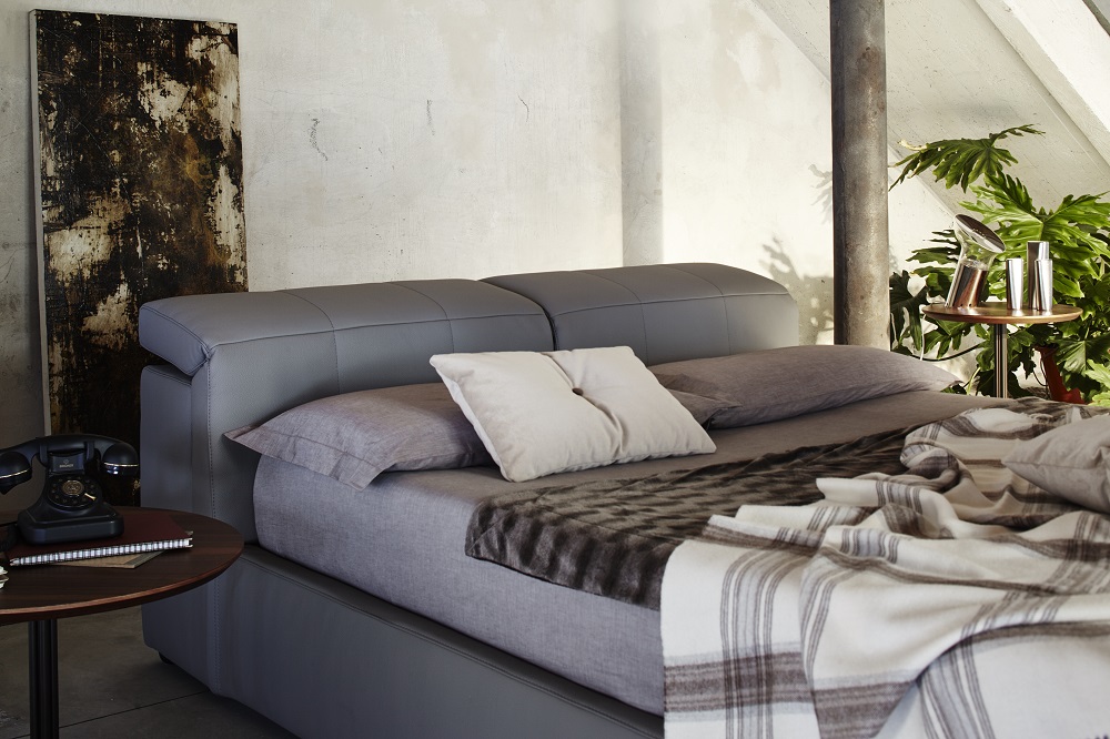 Tower King Storage Bed D709