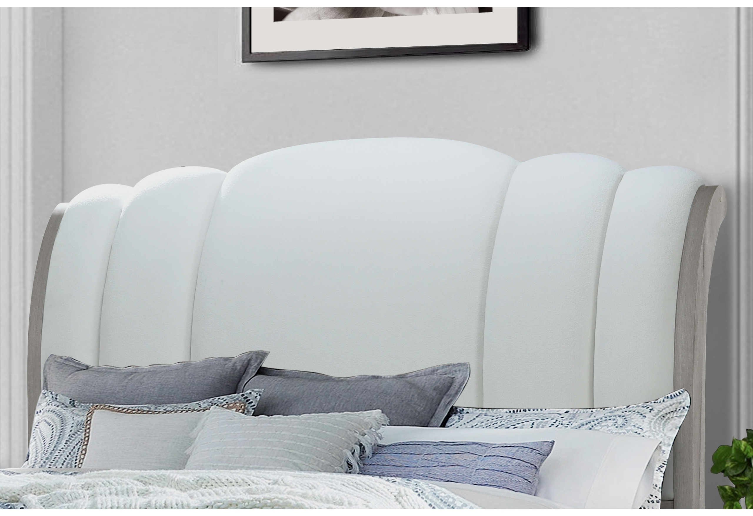 ROWAN NATURAL STORAGE QUEEN BED GROUP